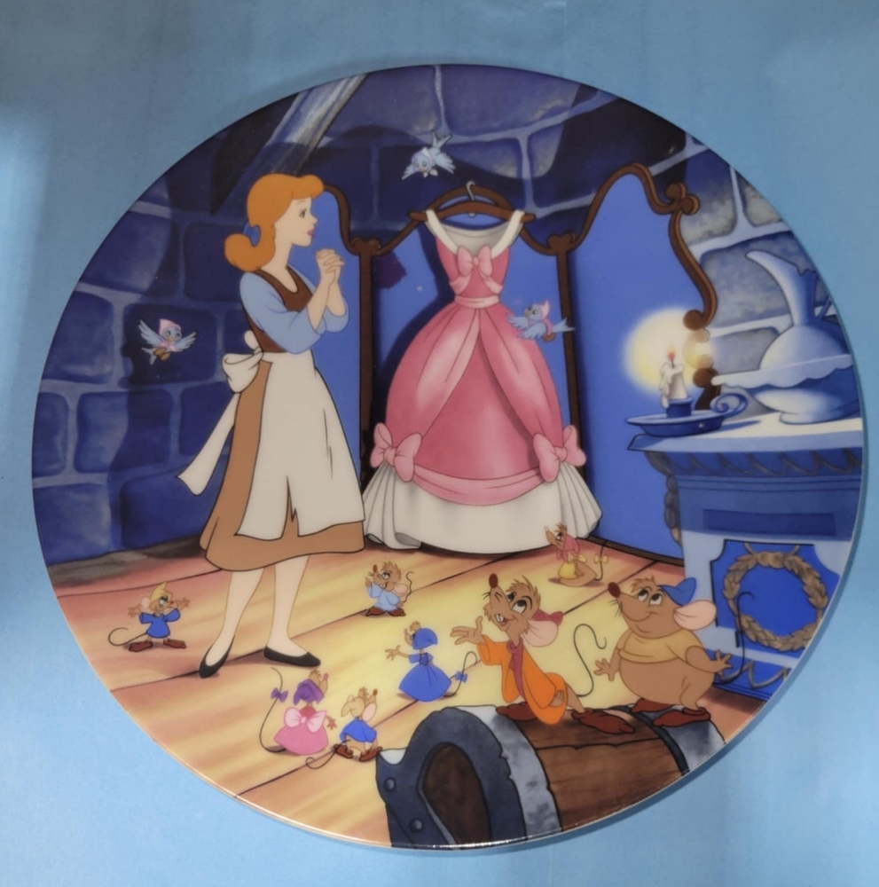 Disney Cinderella Pink Dress Plate "A Dress For CINDERELLY"